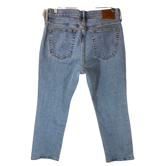 NWT Abercrombie & Fitch Vintage Stretch Athletic Straight Jeans 32x30 Blue Wash - Picture 3 of 13